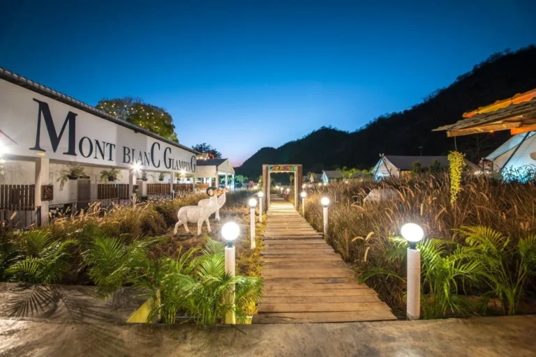 มองต์บลังค์ แกลมปิ้ง เขาใหญ่ Mont Blanc Glamping Khao Yai